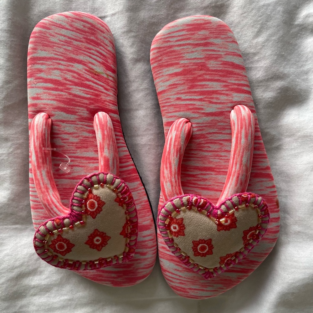 NWOT Handmade flip flops for girl